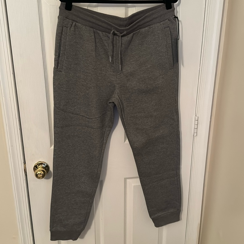 Forever 21 Joggers Size XL Color Charcoal Heather